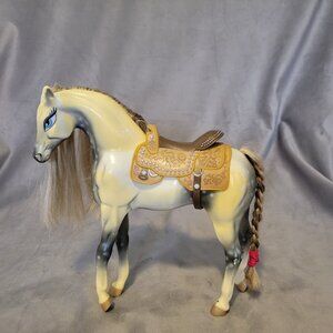 Bratz Wild West Plastic Model Horse Figurine with Saddle, Blonde Mane and Tail